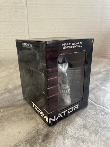 Terminator genisys half scale - terminator,