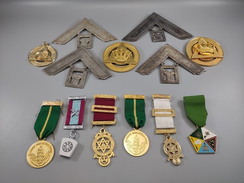 X13 vintage masonic medals - x13,