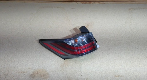 Lexus 200h rear left - lexus,