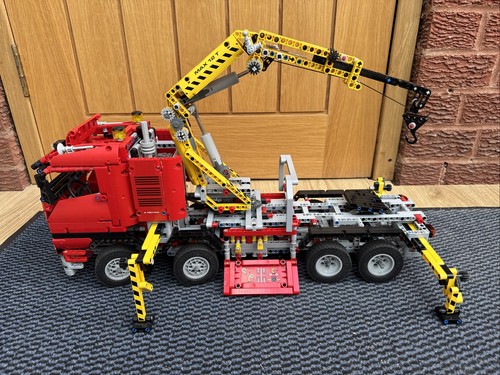 Lego technic crane truck - technic:, 8258