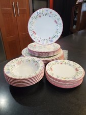 Johnson Brothers Summer Chintz