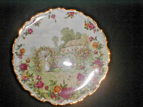 Royal albert china old - albert,