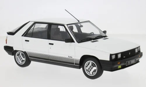 Mcg 18589 renault 11 - 1:18,