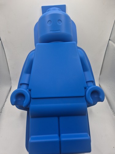 Lego retired blue minifigure - retired,