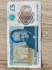 AA29 £5 Note
