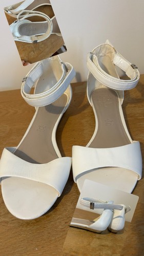 Marks spencer footglove - &,