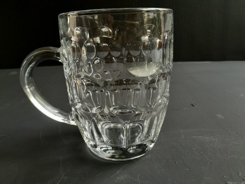 British pub pint beer - pub,