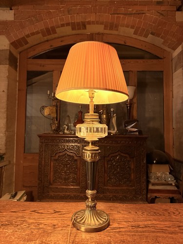 Vintage brass oil lamp - brass,