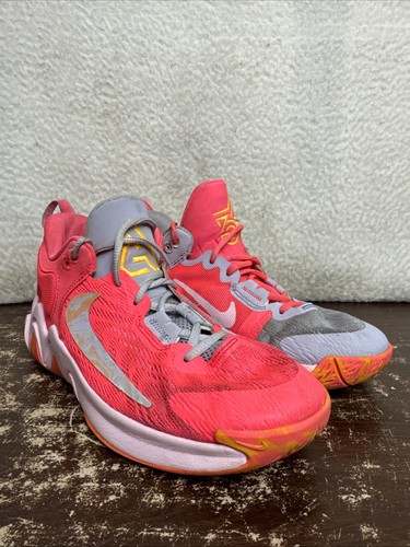 Size nike giannis - 6y,