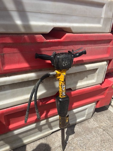 Jcb hydraulic breaker - hydraulic,