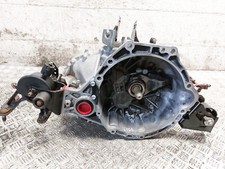 TOYOTA AVENSIS T270 1.6 DIESEL