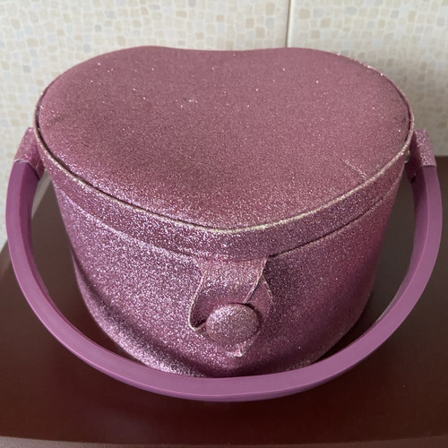 Pink heart sewing - heart, box
