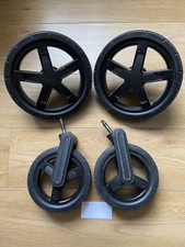 Silver Cross Pioneer Full