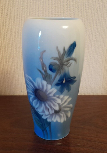 Royal copenhagen floral vase - copenhagen,