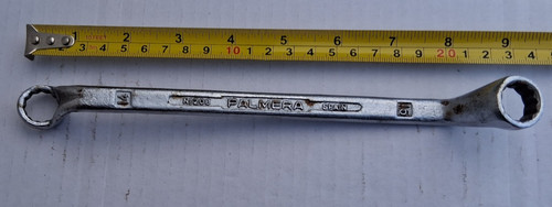Double ring spanner - ring, x