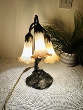 Vintage 1989  Lily Pad Lotus Lamp With Unusual Pearlescent Lily Shades Tulip
