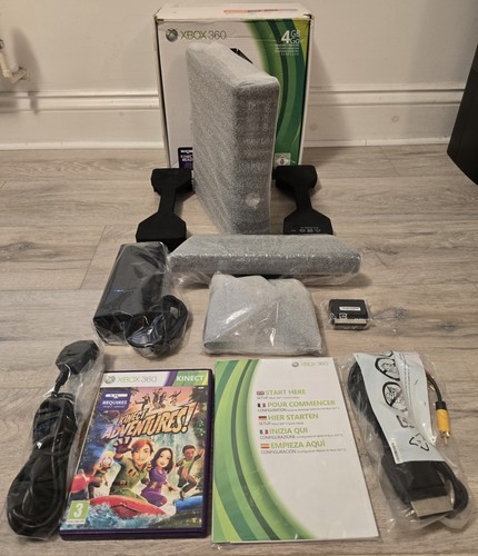 Boxed xbox 360 - 360, 4gb