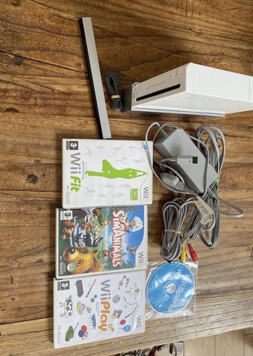 Nintendo wii bundle with - wii,