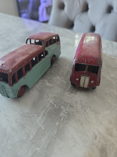 Dinky toys 281 luxury - dinky,