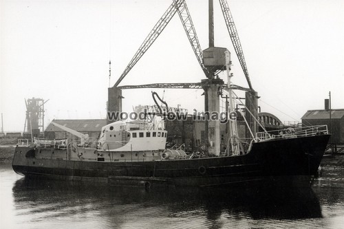 Tz057 unknown trawler - tz057,