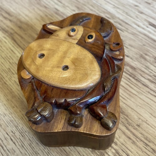 Hand carved wooden trinket box - hand,