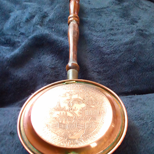 Copper frying pan with - frying,