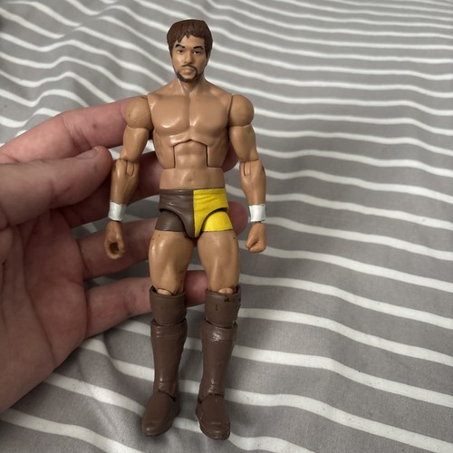 Aew wwe njpw elite - aew,