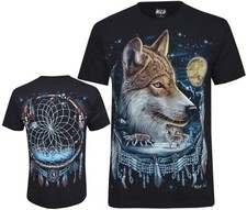 Wolf Pack T-shirt Wolves in