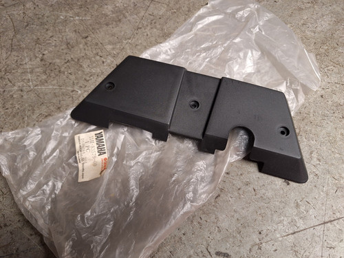 Yamaha xz550 meter cover - yamaha,