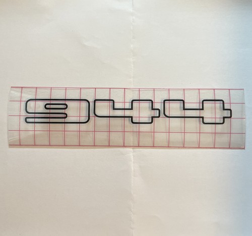 Porsche 944 outline logo