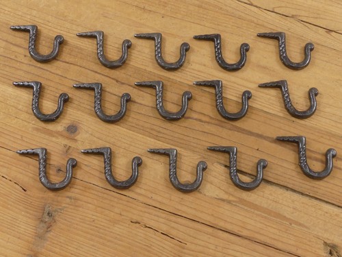 Cast iron nail hooks - 15,