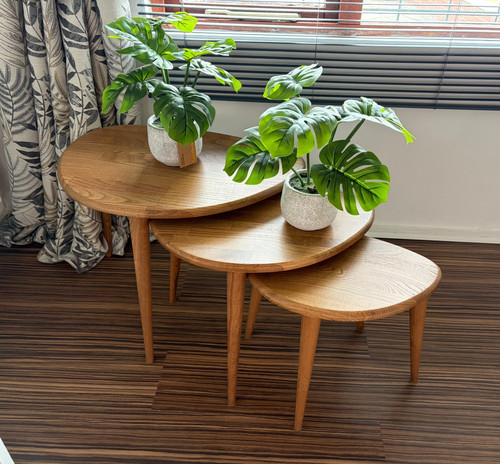 Nesting table set - table, ercol
