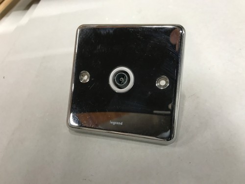 Legrand socket synergy - socket,