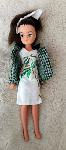 Vintage sindy doll brunette - vintage,