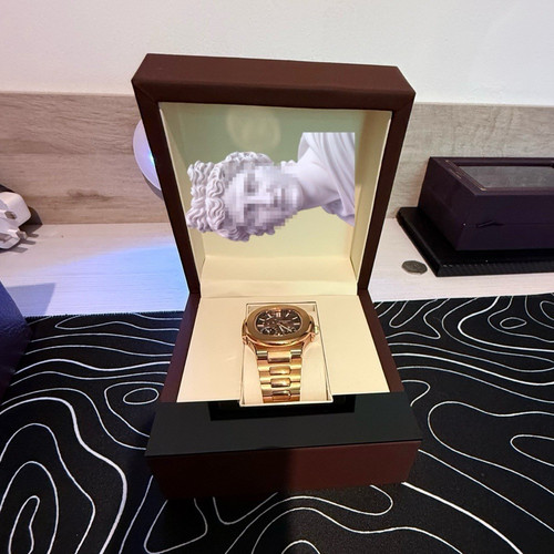 Nautilus pateked phillip - pateked,