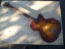 HOFNER 'Senator' BASSE No. 1108 - almost complete to Restore or Parts. Original.