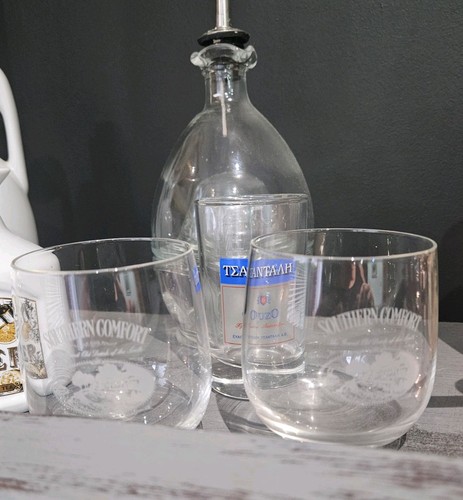 Vintage southern comfort - southern,