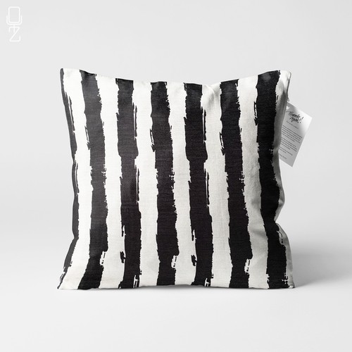 Black white geometric soft - &,