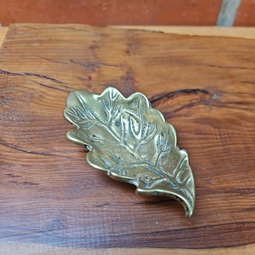 Vintage peerage brass small - vintage,