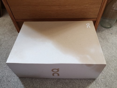 Cloudmonster empty shoe box - cloudmonster,