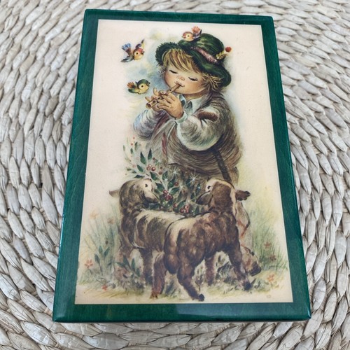 Jewelry trinket wood hummel - wood,