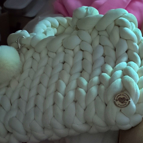 White large chunky knit - chunky,