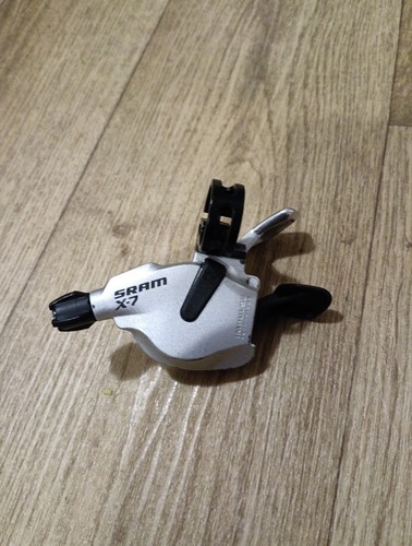 Sram left hand - hand, speed