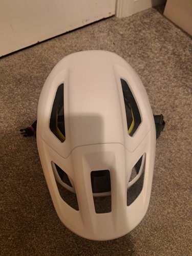 Specialized camber mips - specialized, white