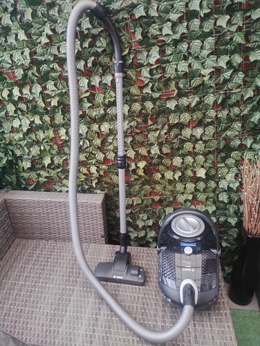 Bosch vacuum cleaner - bosch,