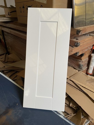 300mm white gloss - 300mm,
