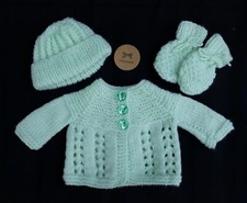 NEW Handknitted small newborn baby cardigan set in green  double knitting wool 