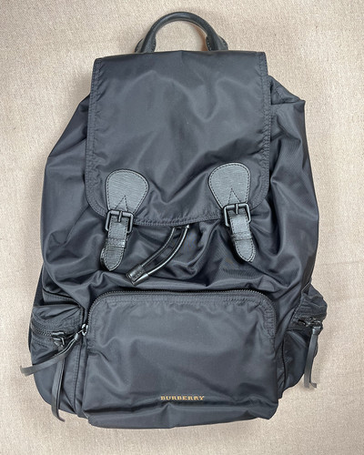 Burberry christopher bailey - burberry,