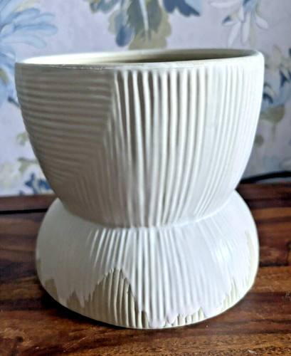Anthropologie ceramic planter - anthropologie,