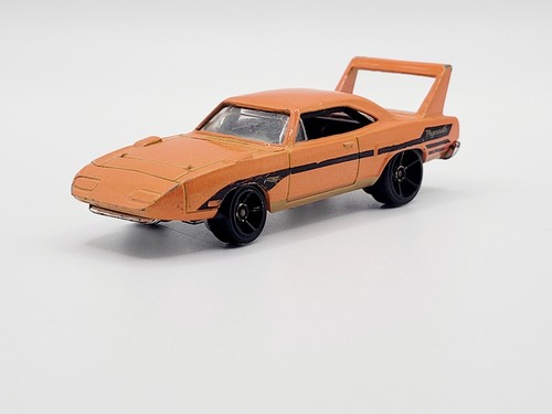 Hot wheels dodge - dodge, charger